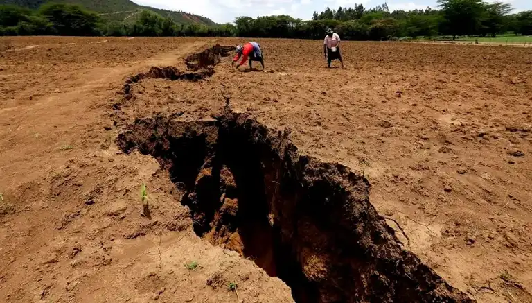 Afrika Bölünüyor: Yeni Okyanus Doğuyor!