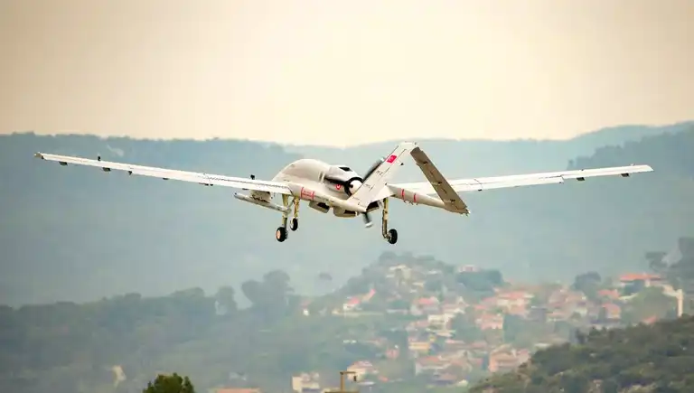 Bayraktar TB3, Süpersonik Füzeyle Tam İsabet!